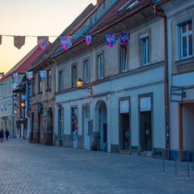 Pobuda za postavitev nadzorne kamere na naslovu Koroška 6, Maribor